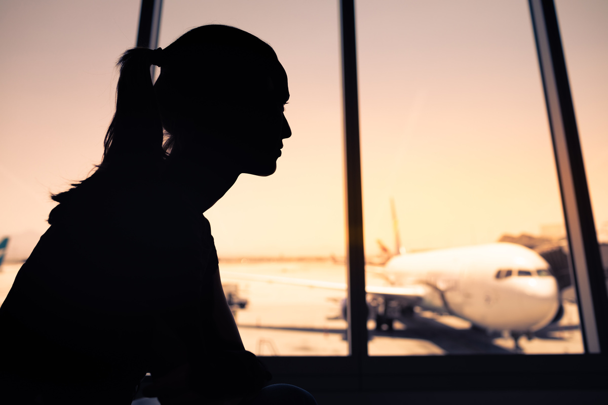 Vacances à l’étranger : puis-je voyager avec un récépissé ? - Titre de